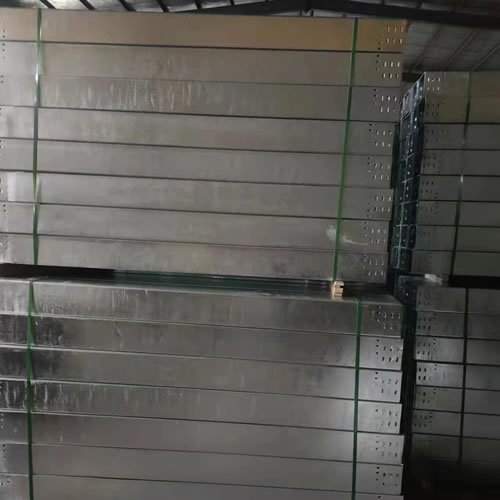 ����\��|���